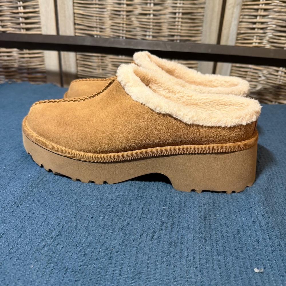 UGG Women's Brown Platform Clogs - image 6